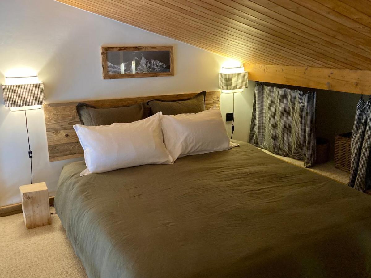 Appartement Ensoleille Aux Tines, Vue Massif Chamonix ภายนอก รูปภาพ